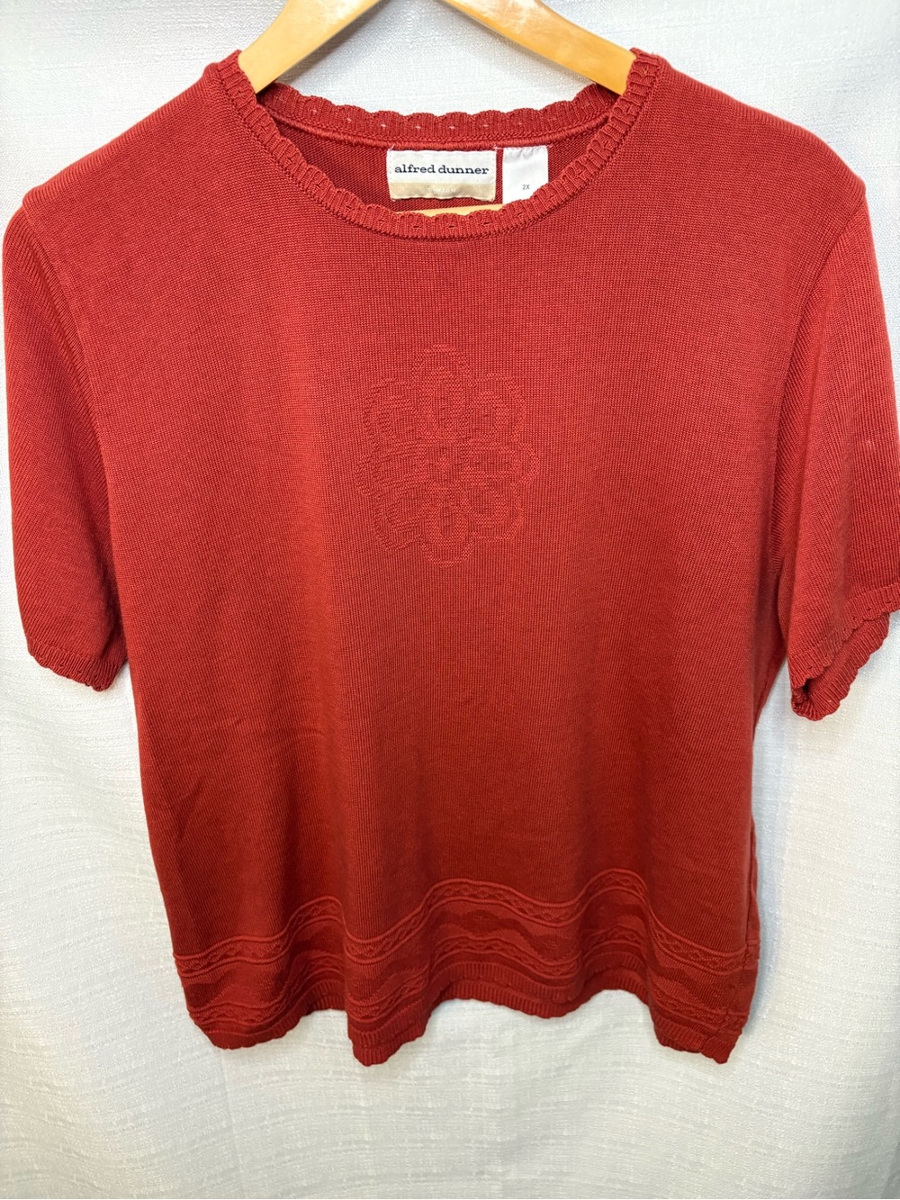 Alfred Dunner Rust Short Sleeve Knit Top with Floral Motif